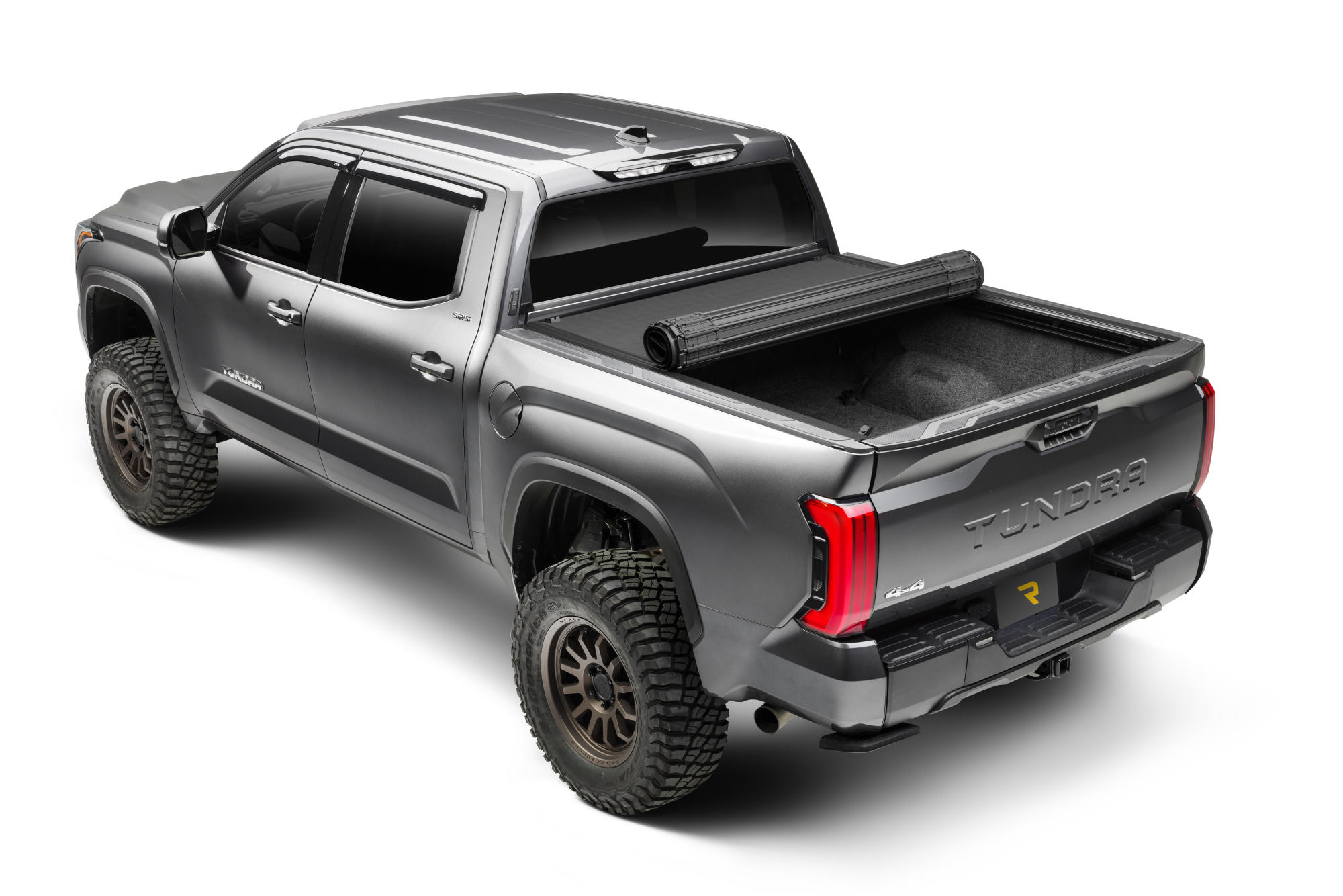 BakFlip X4s and X4ts hard rolling tonneau cover